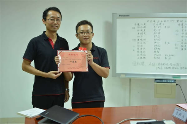 企業(yè)簡介PPT演講大賽一等獎 企業(yè)簡介PPT演講大賽一等獎